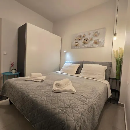 Luxe Haven 1 *